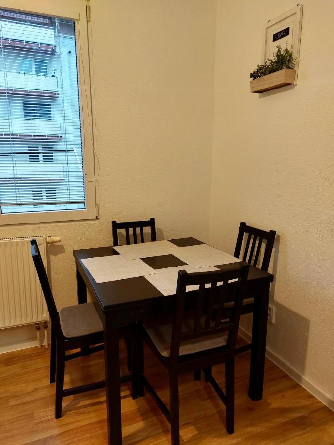 Utulny Apartman V Centre Bb Banská Bystrica Exteriör bild